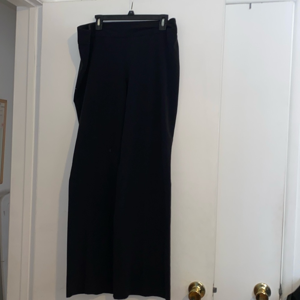 Dress barn